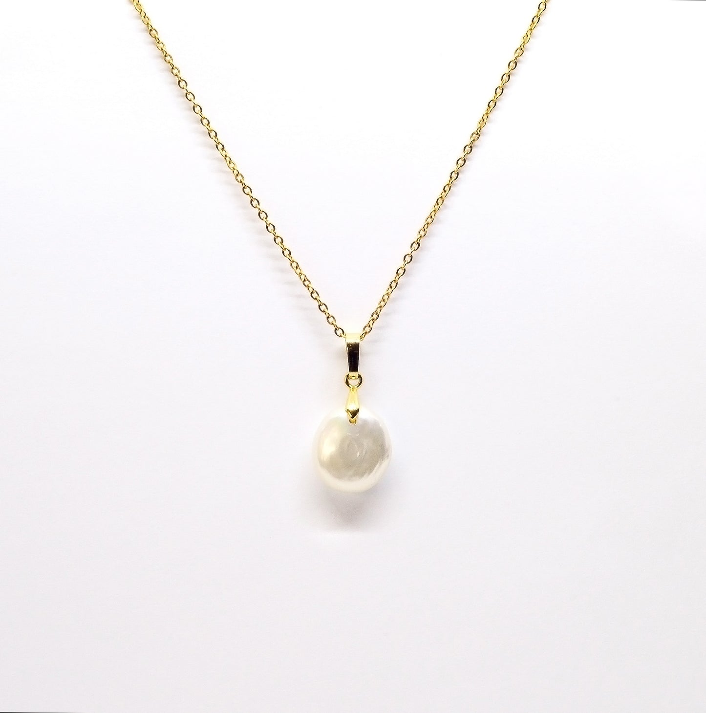 Mother of pearl necklace