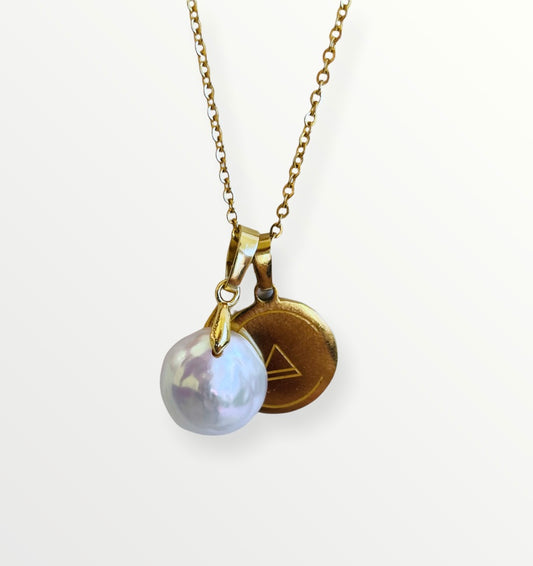 Necklace Atelier Clash medallion & mother of pearl