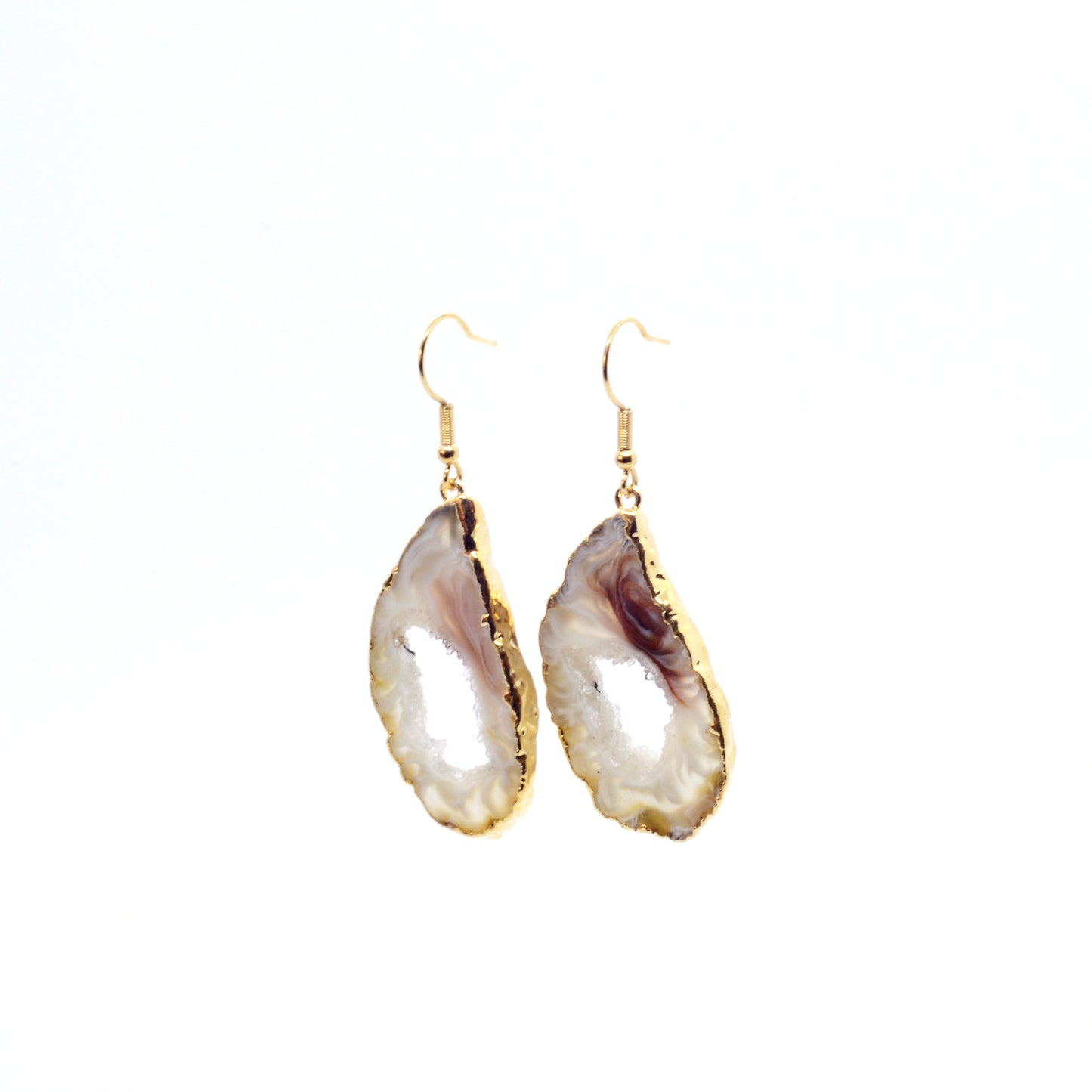 Earrings with agate geode gold-plated edge